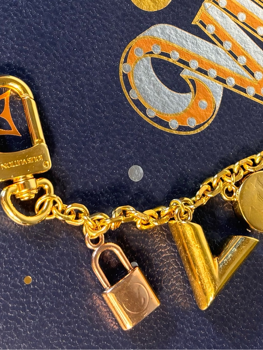 Louis Vuitton Kaleido V Bag Charm - Picture 3 of 9